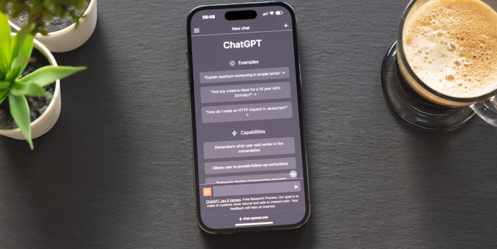 Digitale Infoprodukte mit ChatGPT erstellen geht bequem von Zuhause aus